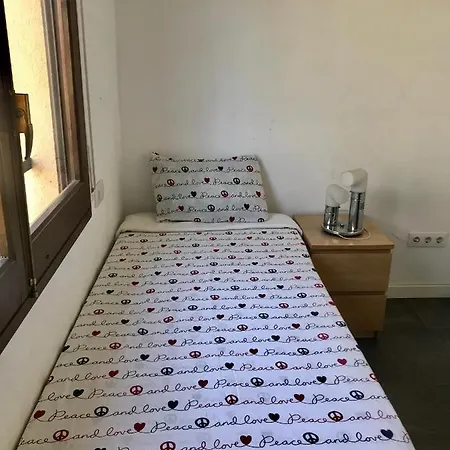 Casa Montgri Feriehus *